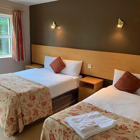 Fernhill Lodge Carrigaline Eksteriør bilde